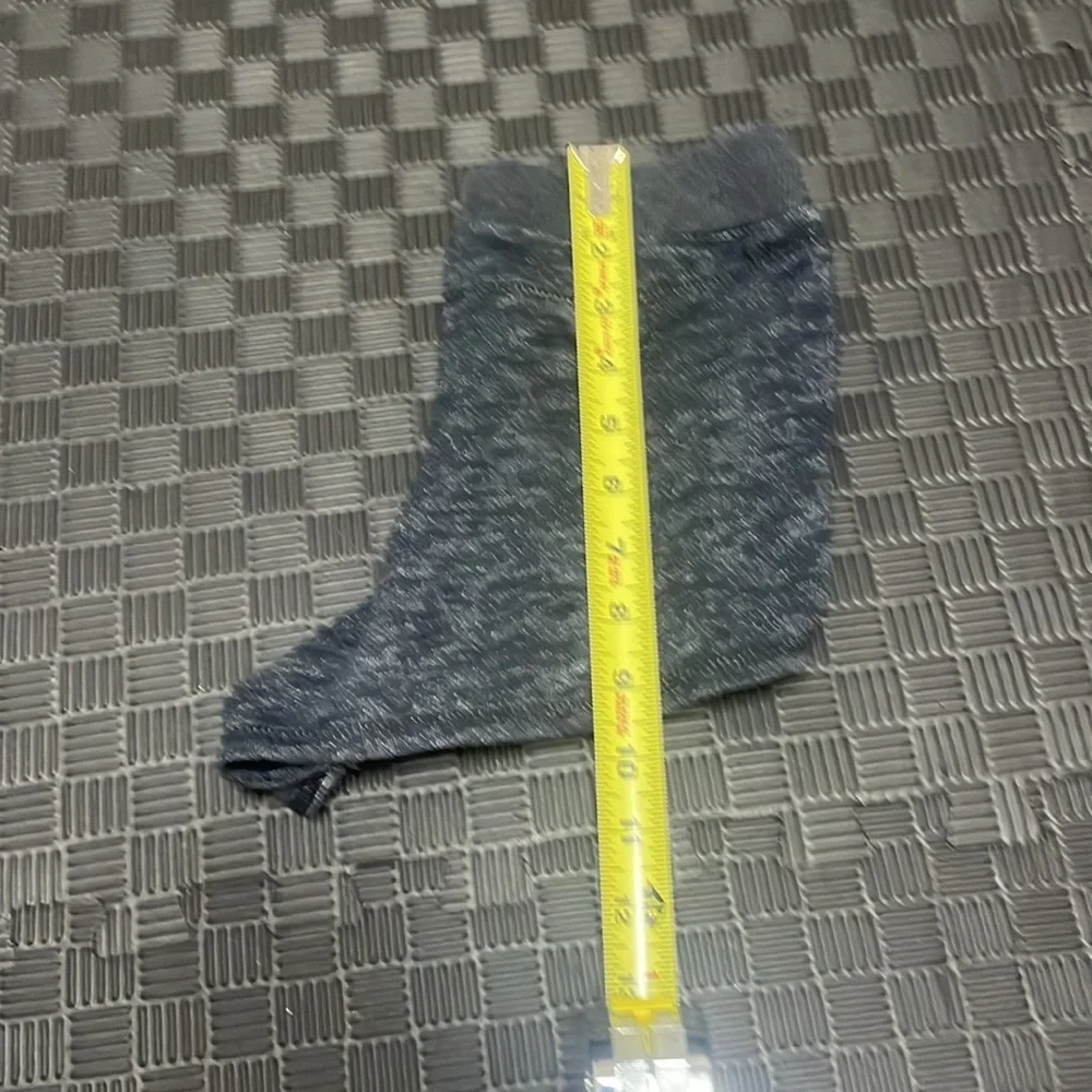 Old Navy 11 inches